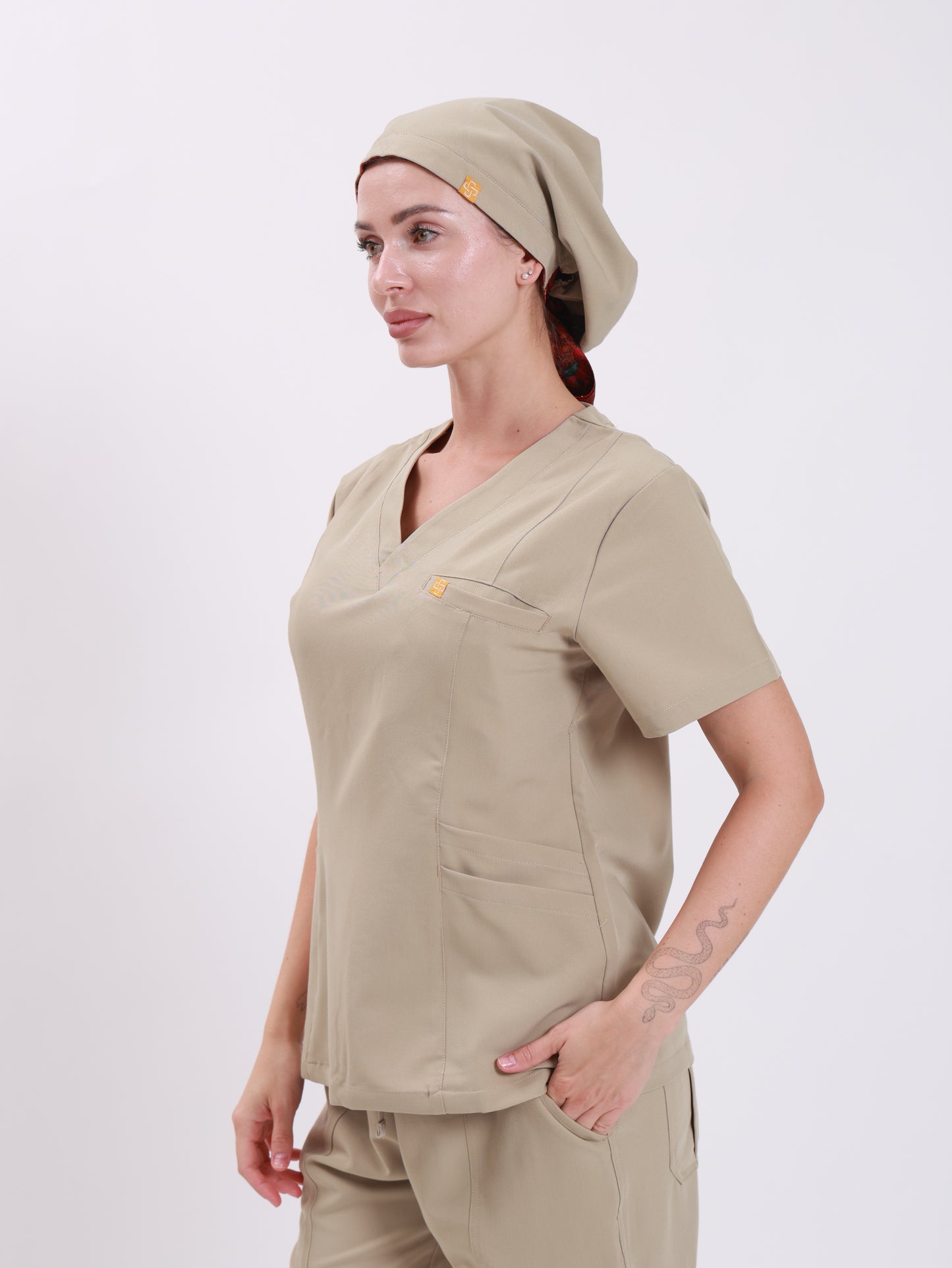 V Neck Double Pocket Top